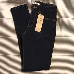 Levi’s 721 High Rise Skinny Jeans Dark Blue